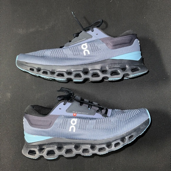 on cloud - cloudstratus 3 , size 11 men - Picture 4 of 10